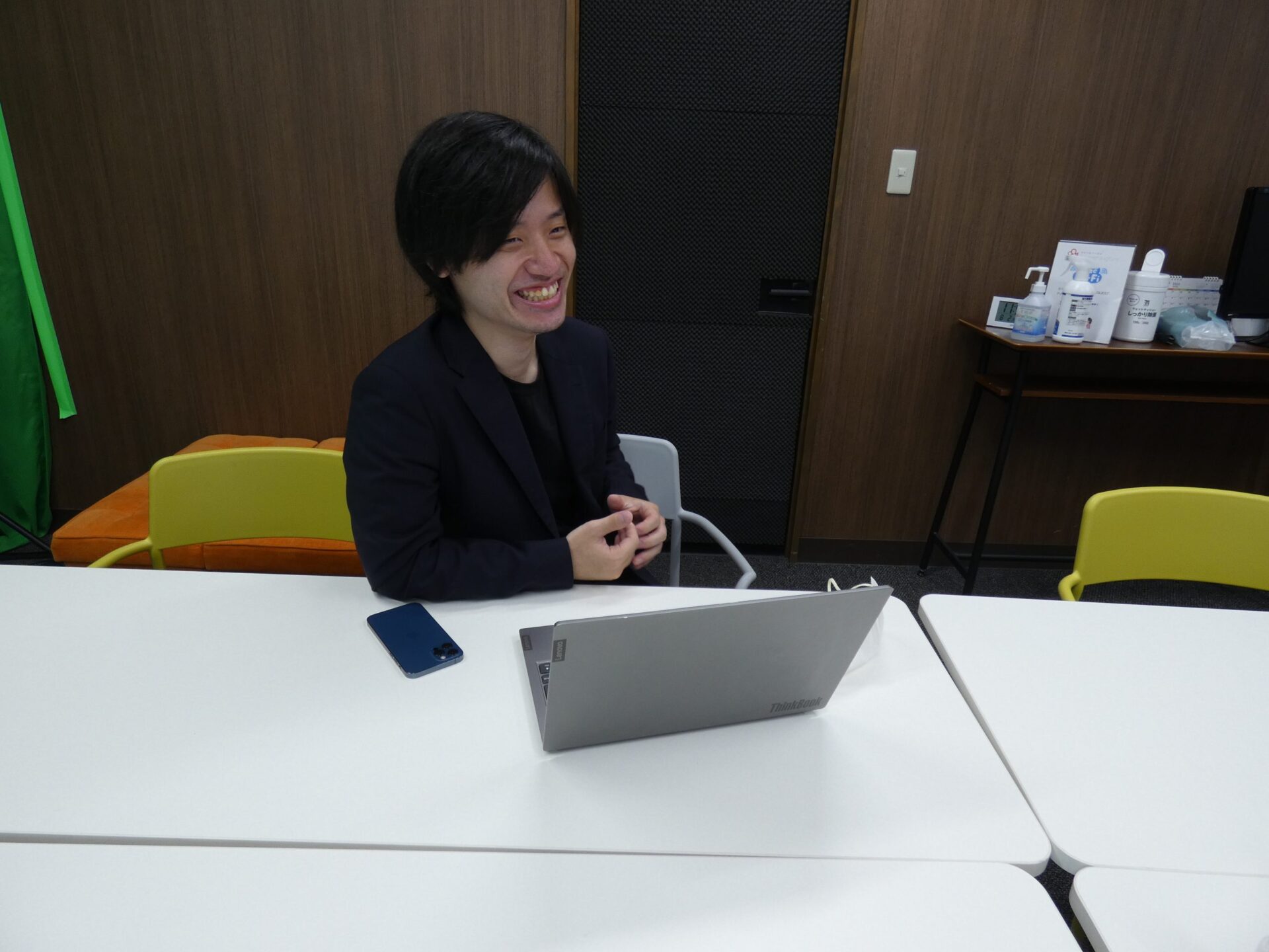 株式会社サムシングファン 戸山様