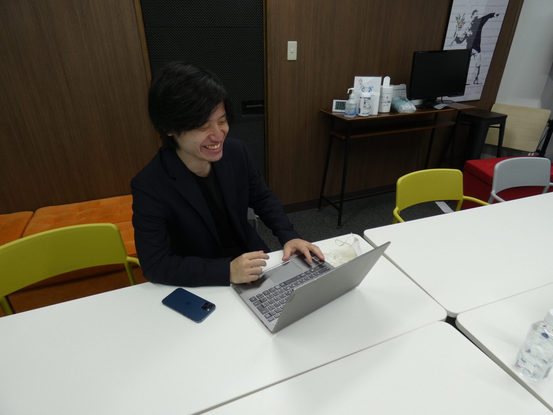 株式会社サムシングファン 戸山様